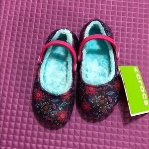 Crocs graphic lined clog flowers roomy fit size 9